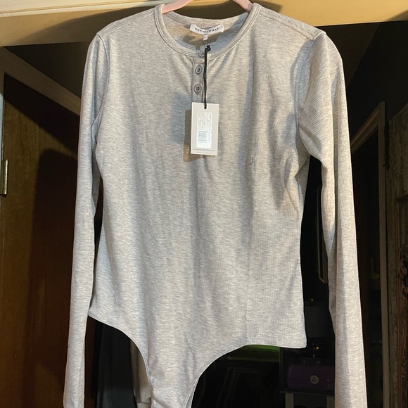 WeWoreWhat Gray Henley Bodysuit LARGE ,NWT material is so soft and it’s ribbed - Picture 8 of 10